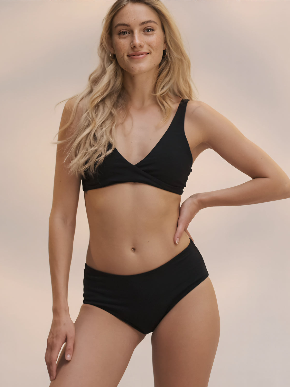 Hugger Brief | Komfort bezszwowy | 100% ochrony przed przeciekaniem, dzień i noc | Czarne | Majtki menstruacyjne