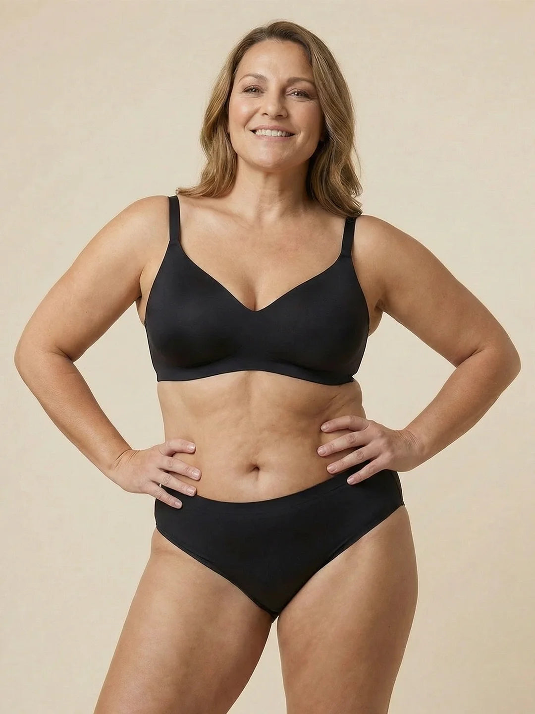 High Waist Brief | runsaaseen virtsankarkailuun | Erittäin pehmeä & saumaton | 100% vuotosuoja & luomupuuvilla | Musta