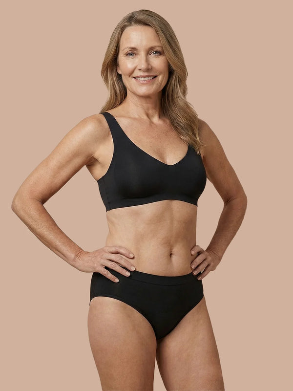 Saumaton Brief | Kevyt virtsankarkailu | Erittäin pehmeä & saumaton | 100% vuotosuoja & luomupuuvilla | Musta