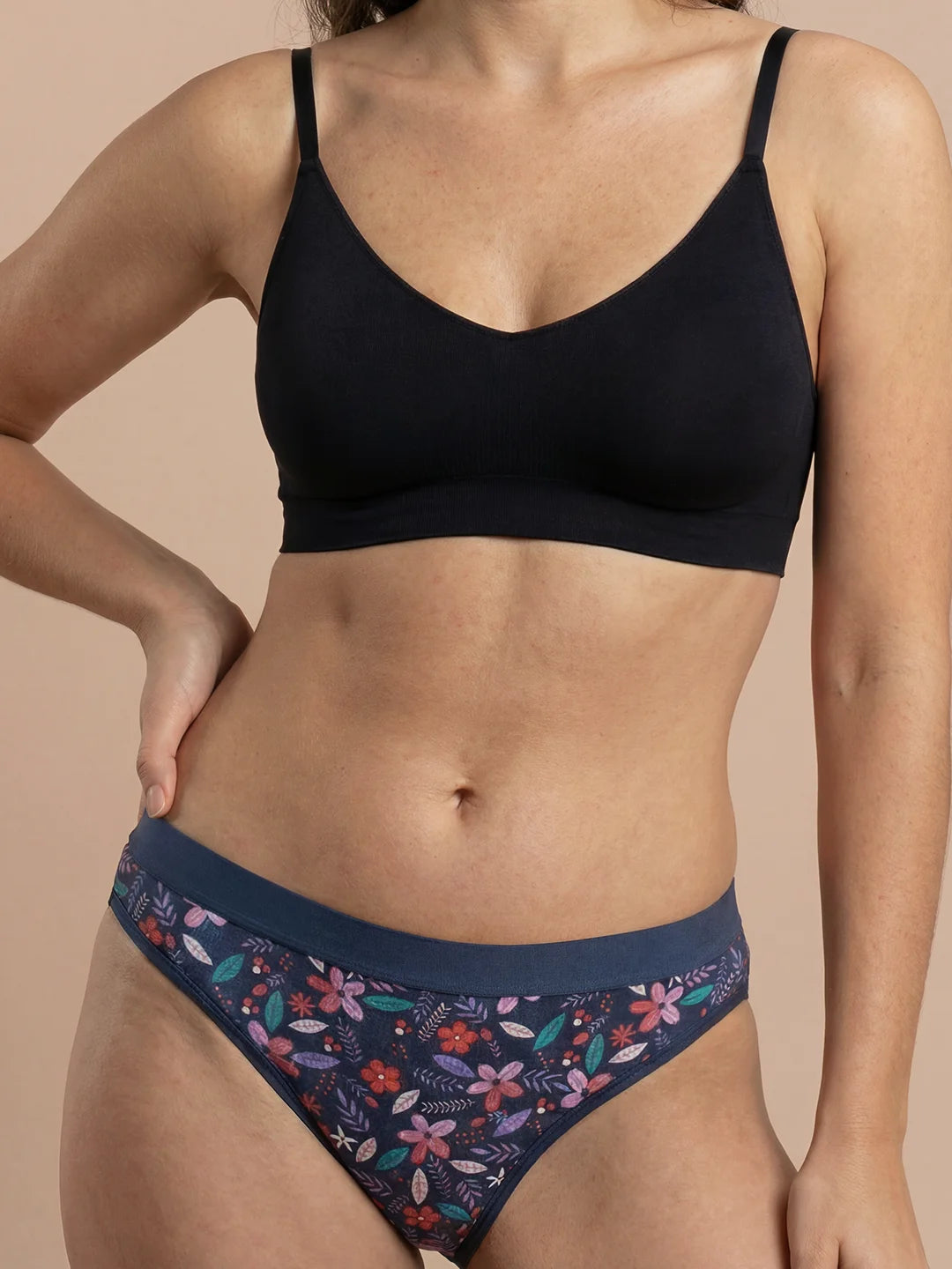 Flow | Bloemetjes | Cuecas menstruais para adolescentes