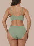 Menstruatie ondergoed groen, high waist brief gedragen van achteren